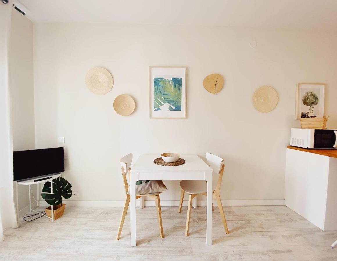 Tropical Apartaments Euroviajeros Pineda de Mar Eksteriør billede