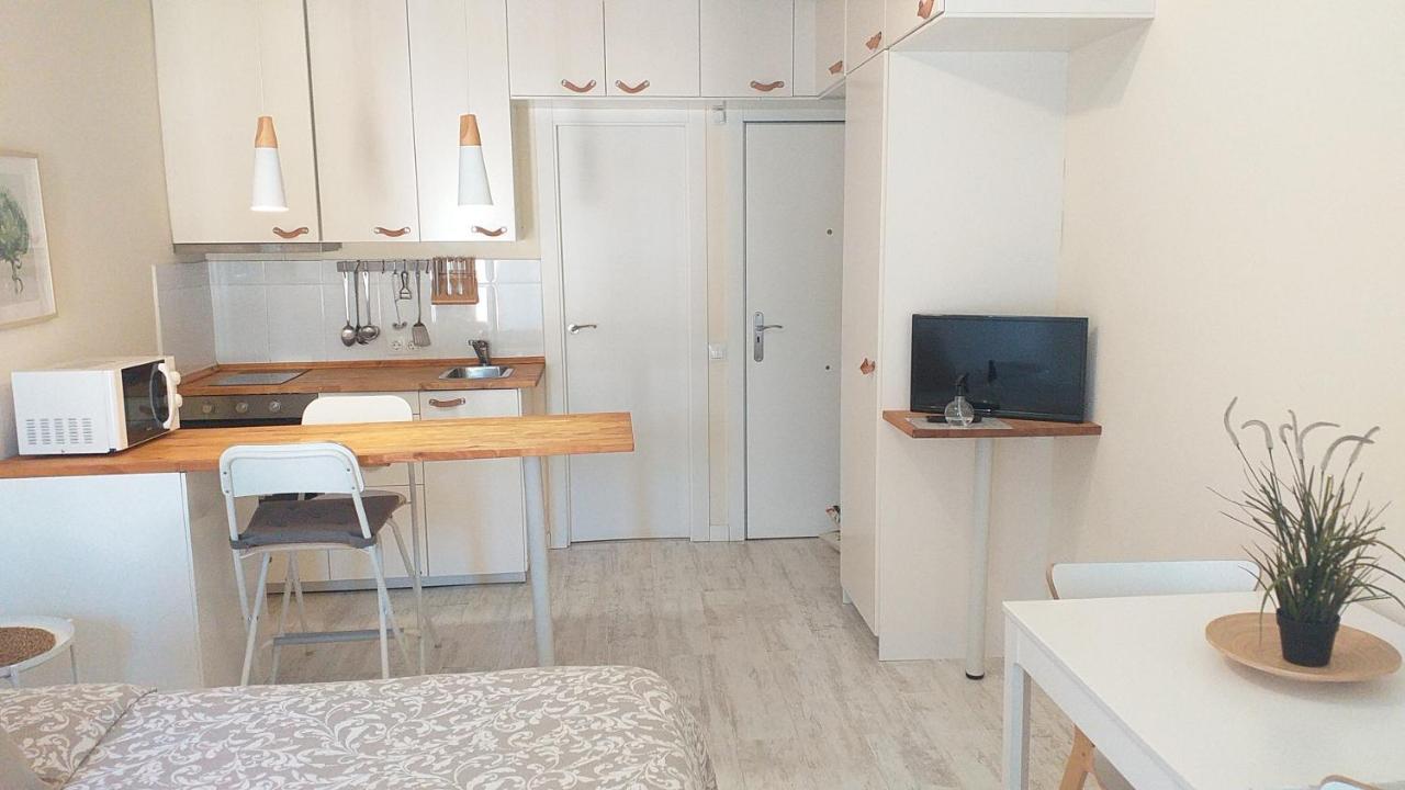Tropical Apartaments Euroviajeros Pineda de Mar Eksteriør billede